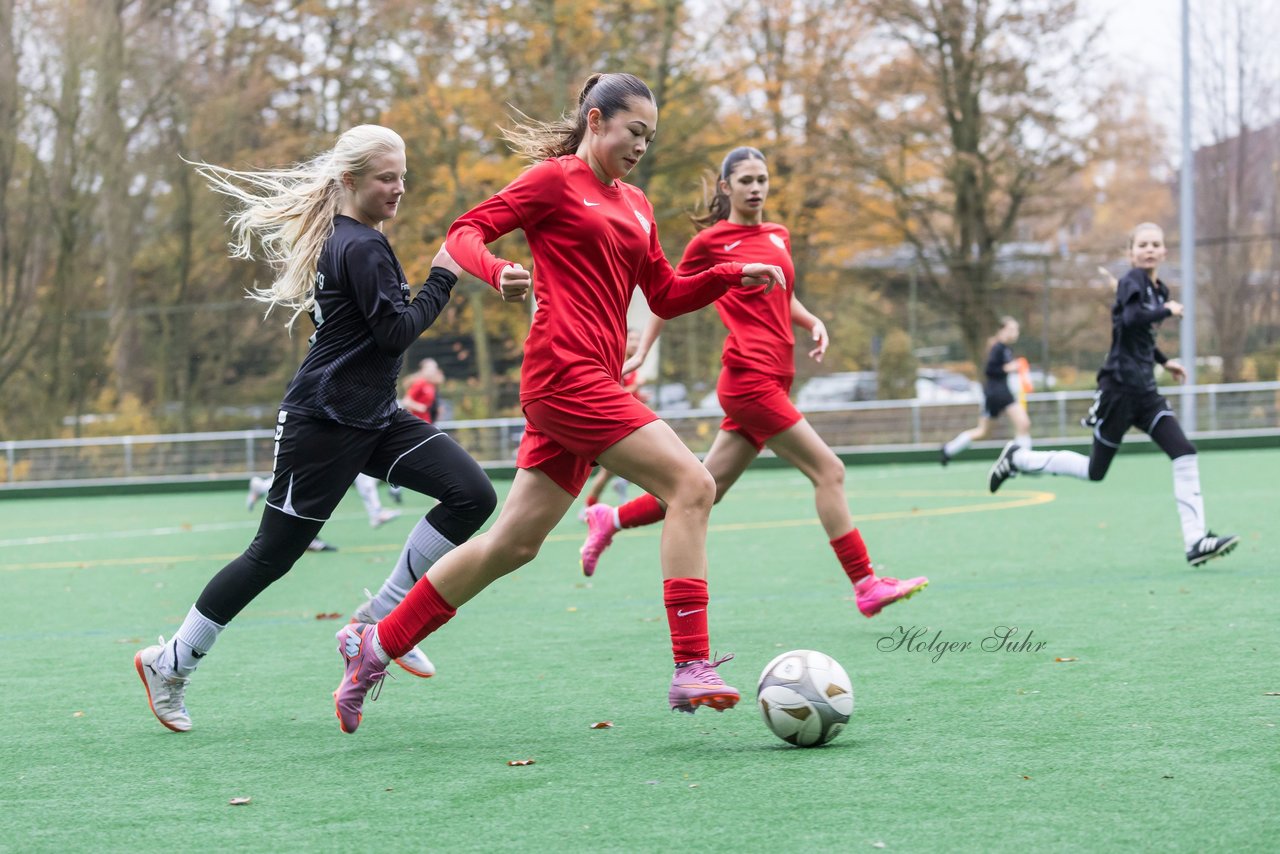 Bild 145 - wCJ VfL Pinneberg - Eimsbuettler TV : Ergebnis: 0:3